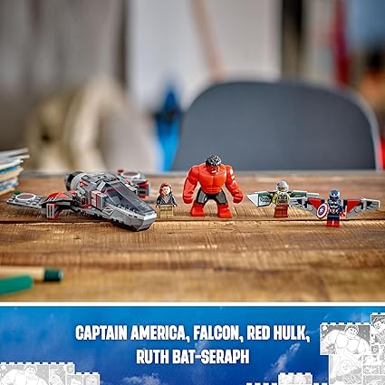 Captain America vs Red Hulk Battle 76292